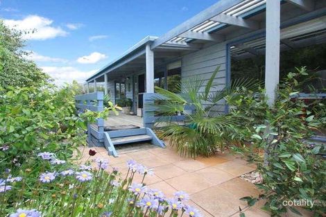 10 Madeleine St, Blairgowrie, VIC 3942