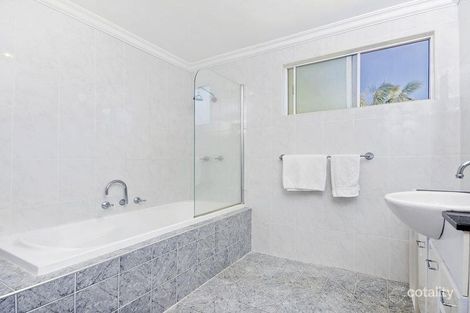 Property photo of 2 Kookaburra Place Barrack Heights NSW 2528