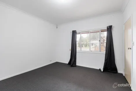 38 Mahood St, Elizabeth Grove, SA 5112