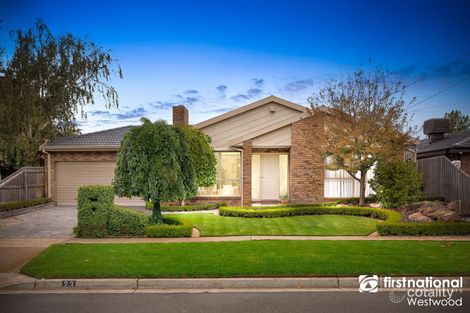 Property photo of 23 Outlook Drive Werribee VIC 3030