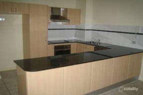 Property photo of 8 Little Norman Street Southport QLD 4215