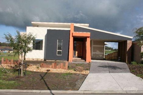 3 Water View Rise, Cowes, VIC 3922