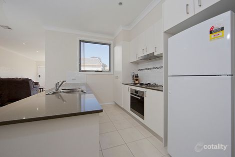 Property photo of 33 Tom Nicholas Crescent Forde ACT 2914