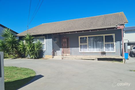 12 Pyalong Cres, Dallas, VIC 3047