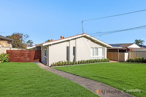 Property photo of 42 Grevillea Crescent Greystanes NSW 2145