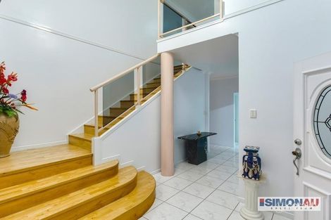 Property photo of 9 Narrun Place Eight Mile Plains QLD 4113