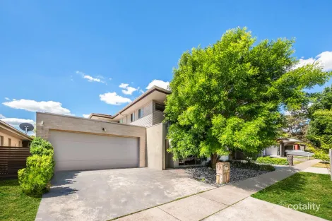 Property photo of 10 Hooton Street Forde ACT 2914