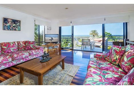 Property photo of 30 Banool Circuit Ocean Shores NSW 2483