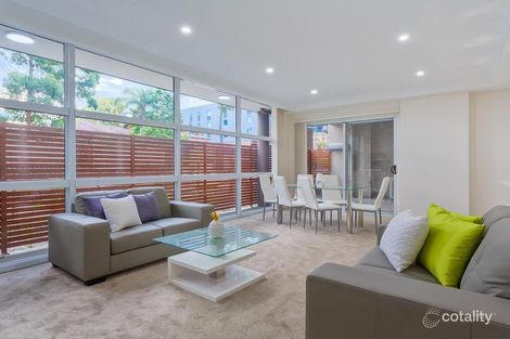 Property photo of 1/12 Peggy Street Mays Hill NSW 2145