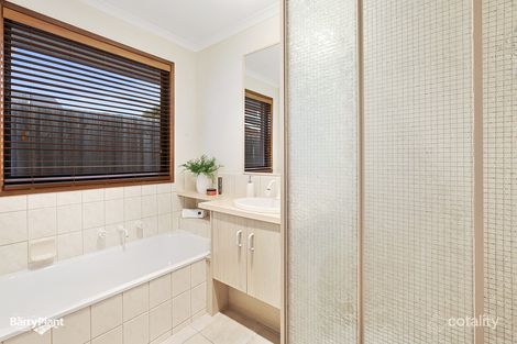 Property photo of 82 Seabrook Boulevard Seabrook VIC 3028