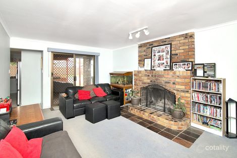 Property photo of 24 Blenheim Crescent Yamanto QLD 4305