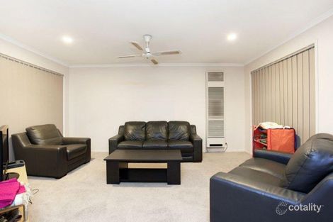 Property photo of 40 Garnet Close Narre Warren VIC 3805