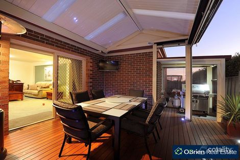 9 Bergamot Pl, Berwick, VIC 3806