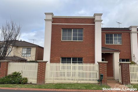 Property photo of 13 The Crest Attwood VIC 3049