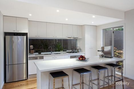 Property photo of 10 Cherry Tree Court Doncaster East VIC 3109