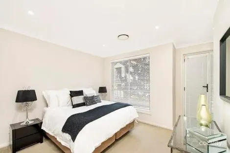 Property photo of 17 Eucalyptus Court Picnic Point NSW 2213