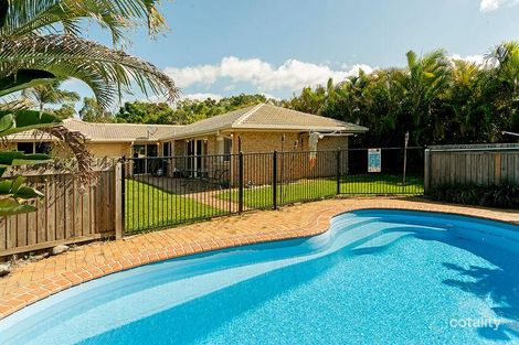 Property photo of 123 Mildura Drive Helensvale QLD 4212