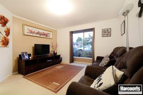 Property photo of 13 Euroa Avenue Berwick VIC 3806