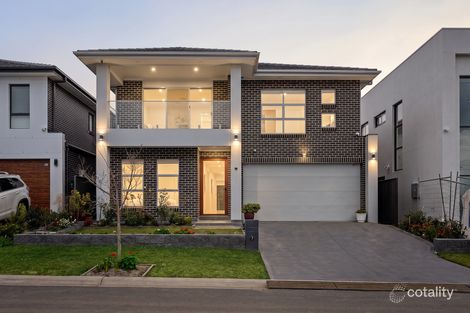 8 DURACK AVE, CATHERINE FIELD, NSW 2557