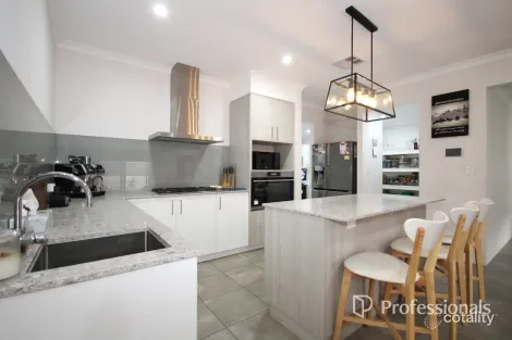 Property photo of 14 Serpens Road Australind WA 6233