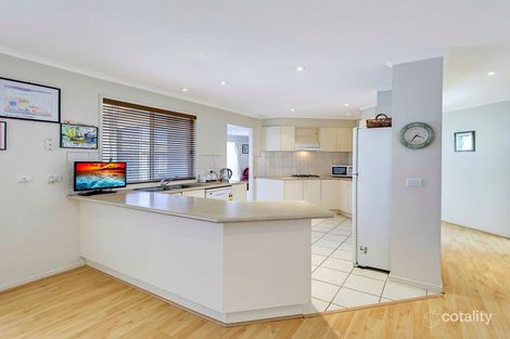 Property photo of 10 Highview Drive South Morang VIC 3752