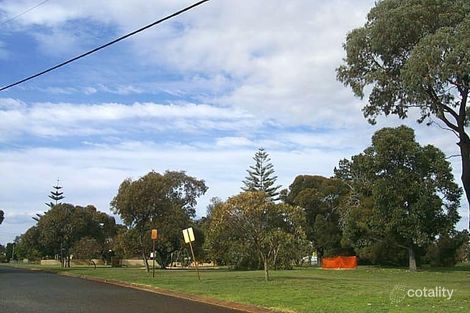 33 Wallrodt Cres, Glen Iris, WA 6230