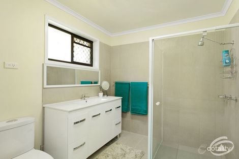 Property photo of 6 Grevillea Street Mooroobool QLD 4870