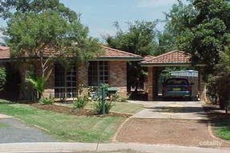 32 Moncrieff Cl, St Helens Park, NSW 2560