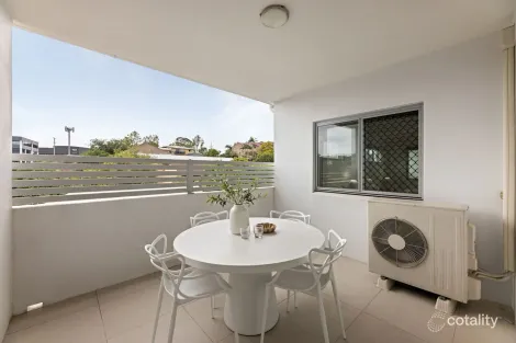 Property photo of 11/27 York Street Indooroopilly QLD 4068