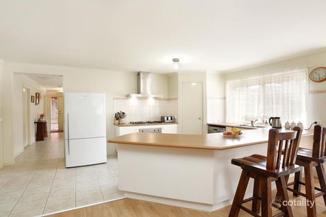 Property photo of 10 Prahn Court Brookfield VIC 3338