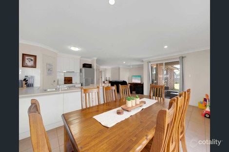 Property photo of 3 Toppers Drive Coral Cove QLD 4670