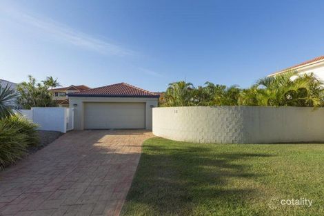 18 Meadowlake Dr, Carrara, QLD 4211