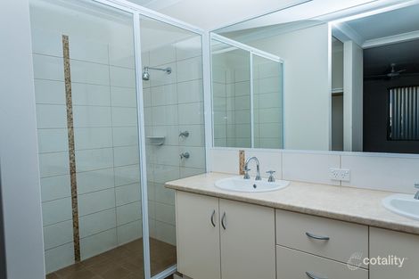 Property photo of 7 Edgewater Close Glenfield WA 6532