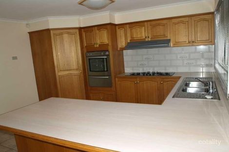 Property photo of 2 Maneroo Court Warrnambool VIC 3280