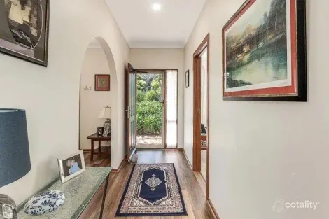 Property photo of 6 Marlborough Close Hillbank SA 5112