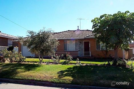 10 Badham Cl, Beaconsfield, WA 6162