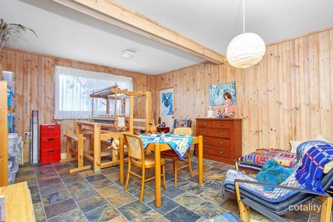 Property photo of 34 Couvreur Street Garran ACT 2605