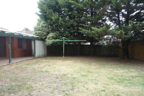 Property photo of 53 Edeys Run Hampton Park VIC 3976