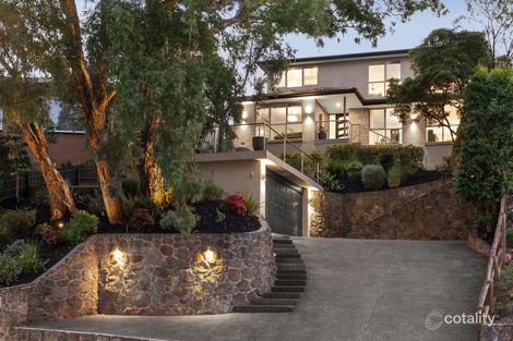 Property photo of 32 Manatunga Circuit Greensborough VIC 3088