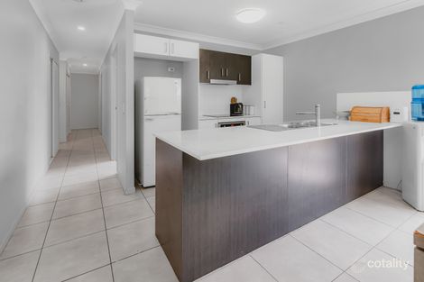 Property photo of 14 Meander Court Ormeau Hills QLD 4208