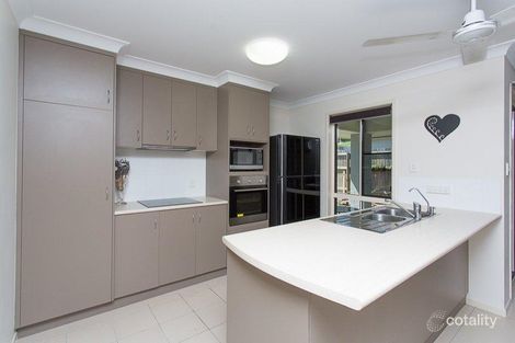 11 Flintwood St, Rural View, QLD 4740