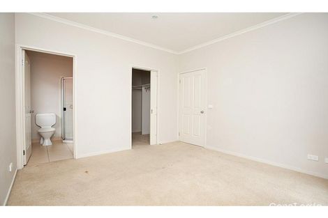 Property photo of 15 Cranwell Square Caroline Springs VIC 3023