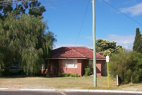 16 Broadway, Embleton, WA 6062