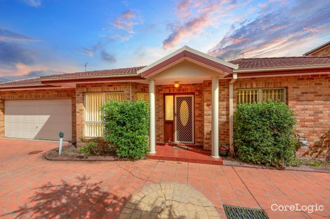 Property photo of 4/128 Wangee Road Greenacre NSW 2190