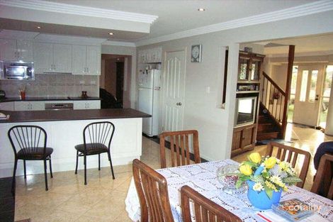 Property photo of 14 Leis Way Regents Park QLD 4118