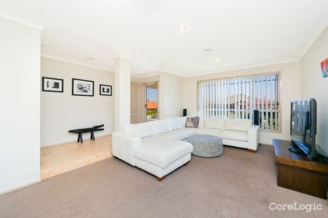 Property photo of 26 Unwin Avenue Jerrabomberra NSW 2619