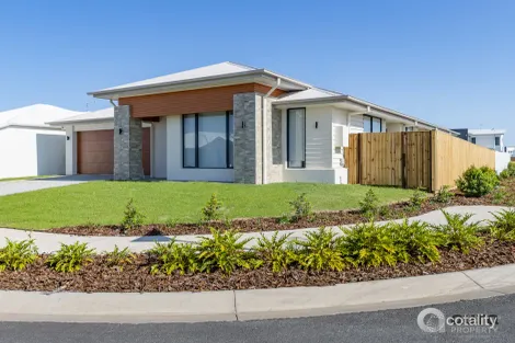 59 Lamington Cres, Banya, QLD 4551