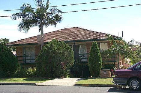 17 Lavinia St, Southport, QLD 4215