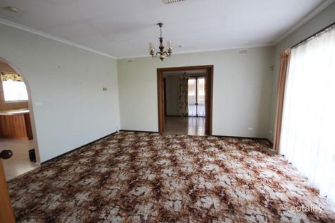 Property photo of 28 Williams Road Wangaratta VIC 3677