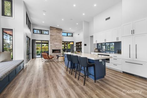 Property photo of 2 Wattle Close Pokolbin NSW 2320